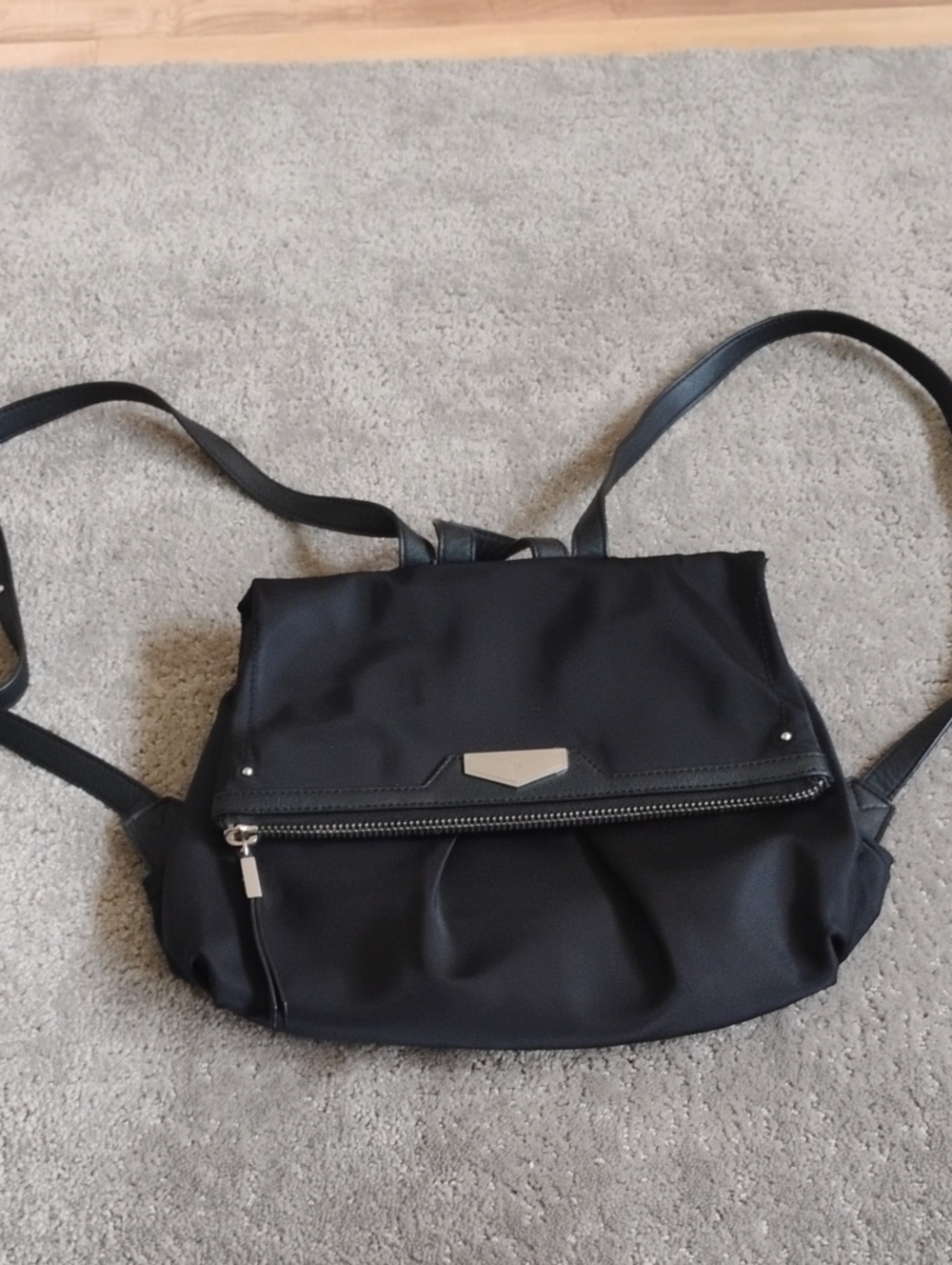 Simply Vera Vera Wang Black Nylon Backpack with Front Zip Pocket. New W.O. Tags